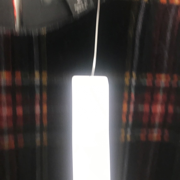 J Crew Sleeveless Velvet Blouse-Black Plaid-Size 2-NWT - Picture 2 of 8